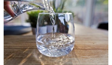 Phân biệt nước tinh khiết và nước nguyên khoáng như thế nào?